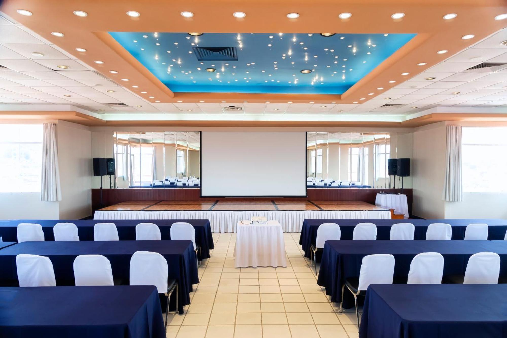 Plaza Uruapan Hotel Eksteriør bilde